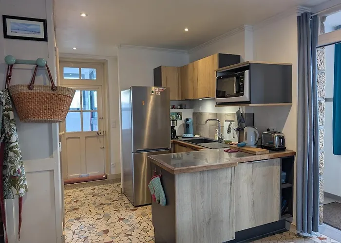 De 1926, De Sable Fin A 200m, Proche Commerces Jullouville-les-Pins